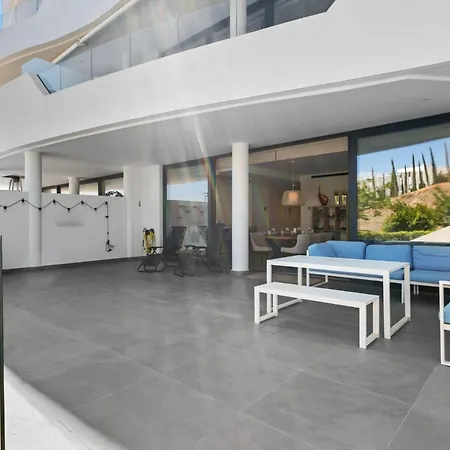 Appartement Vivi Homes - Luxury ,garden, Pool & Sauna